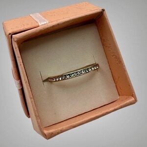 MINIMALIST PAVE CRYSTAL RING SIZE 8